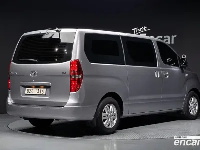 2021 Hyundai Starex Van 3-Seater, фото 2, лот 10160854