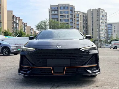 2023 Changan UNI-V 1.5T Sport Edition, фото 2, лот 11571413