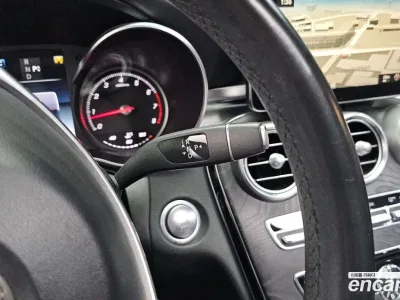 2017 Mercedes-Benz C-Class C200 AMG Line, фото 4, лот 10035959