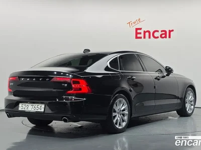 2017 Volvo S90 T5 Momentum, фото 2, лот 10183667
