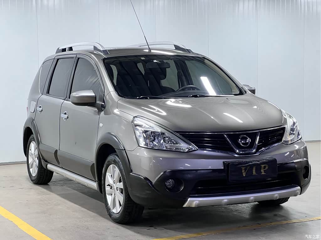 2013 Nissan Livina Sharp 1.6XL Manual Comfort, фото 3, лот 10954565