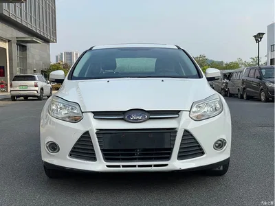 2012 Ford Focus Sedan 1.6L Manual Trend, фото 2, лот 10298056
