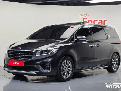 2019 Kia Canival 9-Seater Noblesse Special, фото 1, лот 10386896