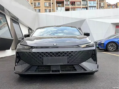 2024 Changan UNI-V 1.5T Deluxe Sport, фото 2, лот 10250552