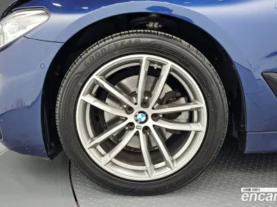 2017 BMW 5-Series 520d M Sport Package Plus, фото 4, лот 10073204