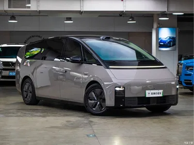 2024 Li Auto MEGA Ultra, фото 3, лот 10890167