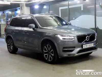 2018 Volvo XC90 T6 Momentum, фото 1, лот 10116285