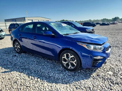 2021 KIA FORTE LXS, фото 4, лот 10665415