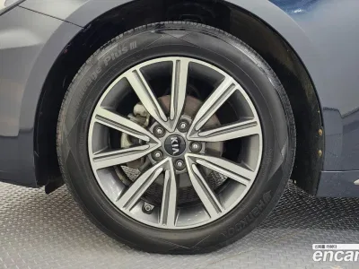 2019 Kia K5 2.0, фото 4, лот 10037490