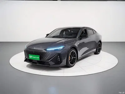 2022 Changan UNI-V 1.5T Premium Model, фото 2, лот 10253888