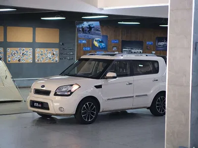 2013 Kia Soul 1.6L AT Premium, фото 3, лот 10336441