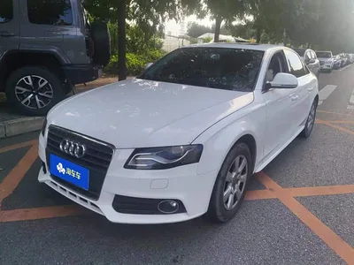 2011 Audi A4L 2.0 TFSI Comfort, фото 1, лот 10436729
