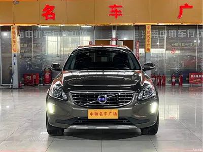 2017 Volvo XC60 T5 Smart Advance, фото 2, лот 10364534