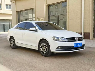 2017 Volkswagen Sagitar 230TSI Automatic Luxury, фото 3, лот 10431114