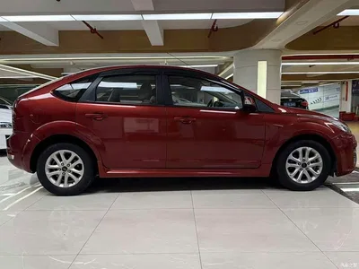 2012 Ford Focus Hatchback Classic 1.8L Auto Fashion, фото 4, лот 10510550