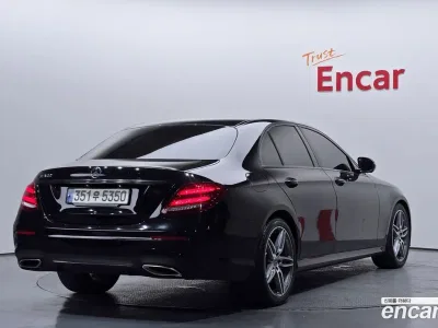 2019 Mercedes-Benz E-Class E300 AMG Line, фото 2, лот 10064421