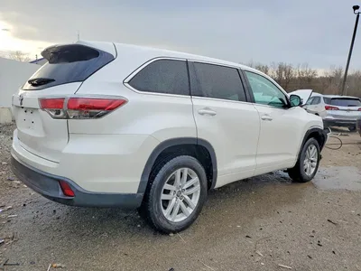 2016 TOYOTA HIGHLANDER LE, фото 3, лот 10559645