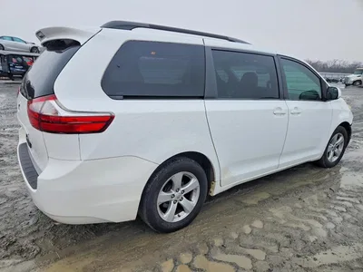 2015 TOYOTA SIENNA LE, фото 3, лот 10495074