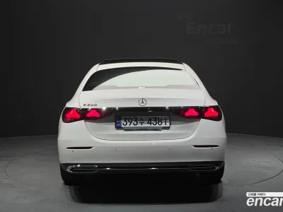 2024 Mercedes-Benz E-Class E200 Avantgarde, фото 3, лот 10051951