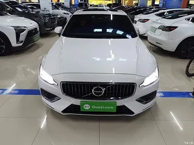 2023 Volvo S60 B4 Smart Comfort Luxury Edition, фото 3, лот 10454094