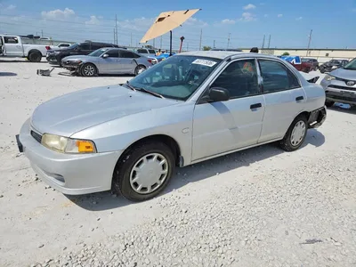2001 MITSUBISHI MIRAGE ES, фото 1, лот 10970419