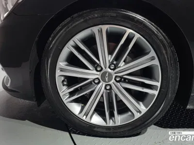 2017 Genesis G80 3.3 GDI AWD, фото 4, лот 10049192