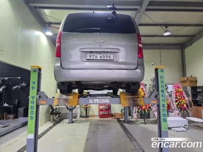 2015 Hyundai Starex 5-Seater VAN, фото 2, лот 10225494