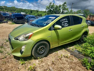 2015 TOYOTA PRIUS C ONE, фото 1, лот 10547144