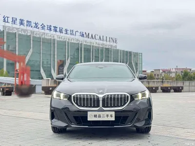 2026 BMW 5 Series 530Li Leading M Sport Package, фото 2, лот 11450684