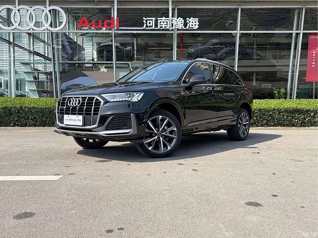 2023 Audi Q7 55 TFSI quattro S line Sport, фото 1, лот 11090118