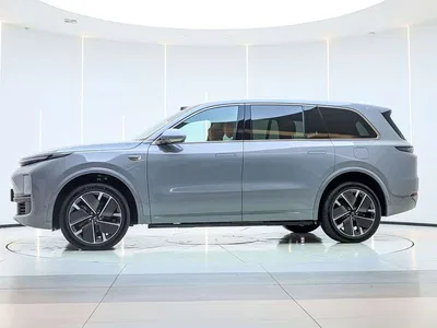 2025 Li Auto Li Xiang L9 Ultra Smart Renewal Edition, фото 4, лот 10825880