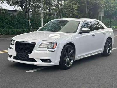 2013 Chrysler 300C (Import) Model 3.6L Premium Comfort Edition, фото 2, лот 11395929