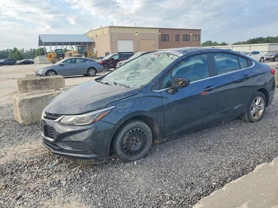 2017 CHEVROLET CRUZE LT, фото 1, лот 10705384