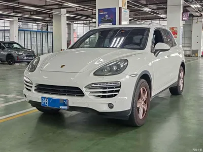 2014 Porsche Cayenne Platinum Edition 3.0T, фото 1, лот 11249954