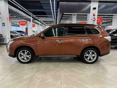 2013 Mitsubishi Outlander (Import) 2.4L 4WD Luxury Navigation 5-seater, фото 3, лот 11212695
