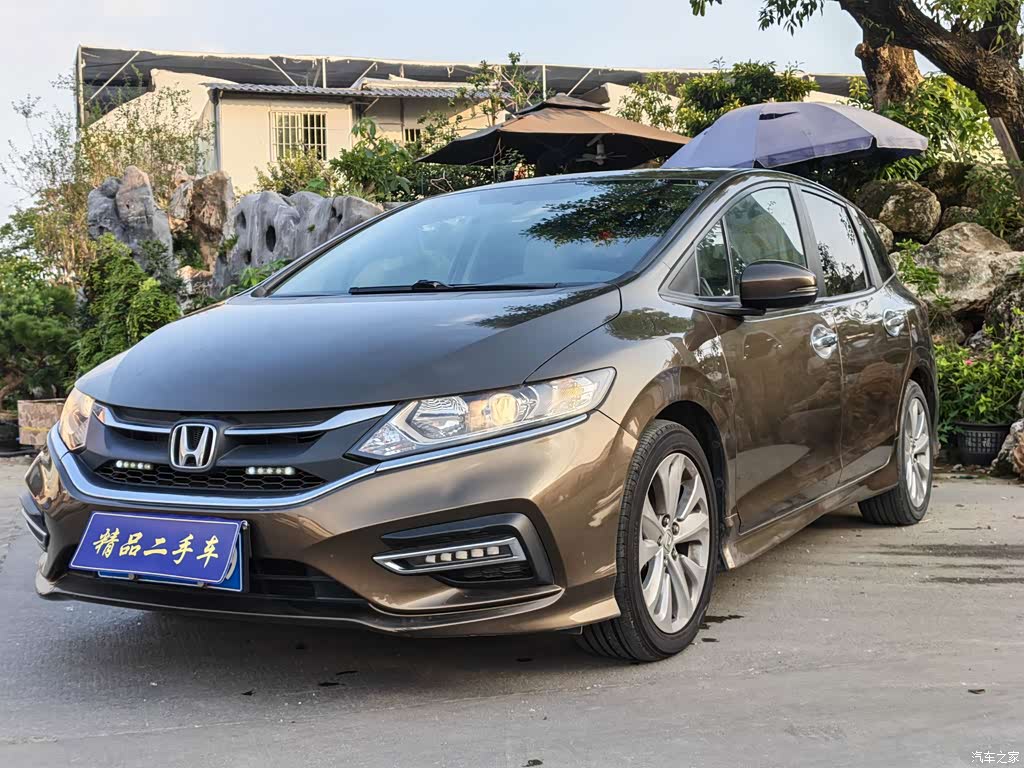 2017 Honda Jade 1.8L Automatic Comfort Edition 5-seater, фото 1, лот 11193536