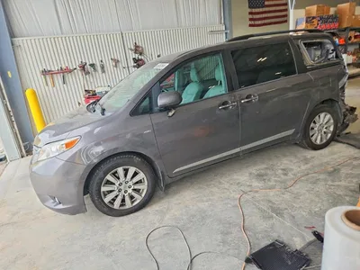 2017 TOYOTA SIENNA XLE PREMIUM 7-PASSENGER, фото 1, лот 10513533