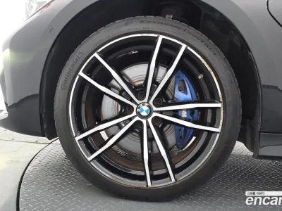 2021 BMW 3-Series 330e M Sport, фото 4, лот 10039526