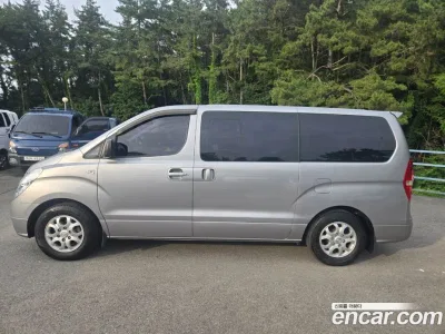 2013 Hyundai Starex 4WD 12-Seater Wagon, фото 2, лот 10191301