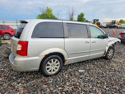 2011 CHRYSLER TOWN & COUNTRY TOURING L, фото 3, лот 10868413