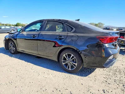 2023 KIA FORTE LX, фото 2, лот 10772739