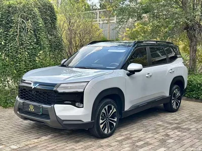 2025 Wuling Motors Starlight 560 NEV Model Plug-in Hybrid Version 5-seater, фото 1, лот 11153420