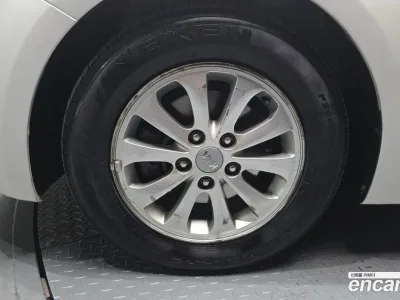 2013 Kia K3 Luxury, фото 4, лот 10051487