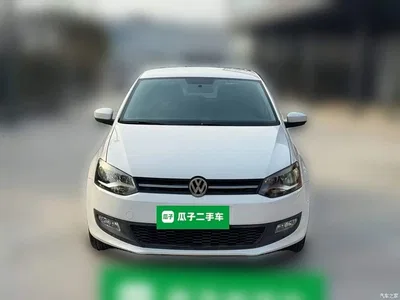 2014 Volkswagen Polo 1.6L Automatic Comfort Edition, фото 3, лот 10889467