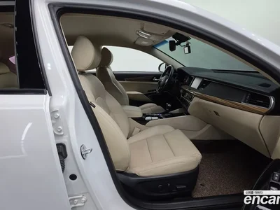 2016 Kia K7 2.4 GDI Prestige, фото 2, лот 11454822