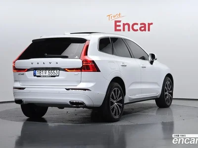 2021 Volvo XC60 T8 Inscription, фото 2, лот 10128350
