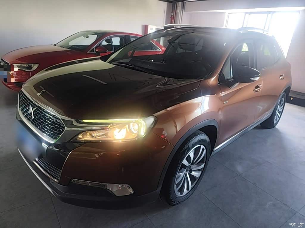 2014 DS 6 1.6T Luxury Edition THP160, фото 1, лот 11158970