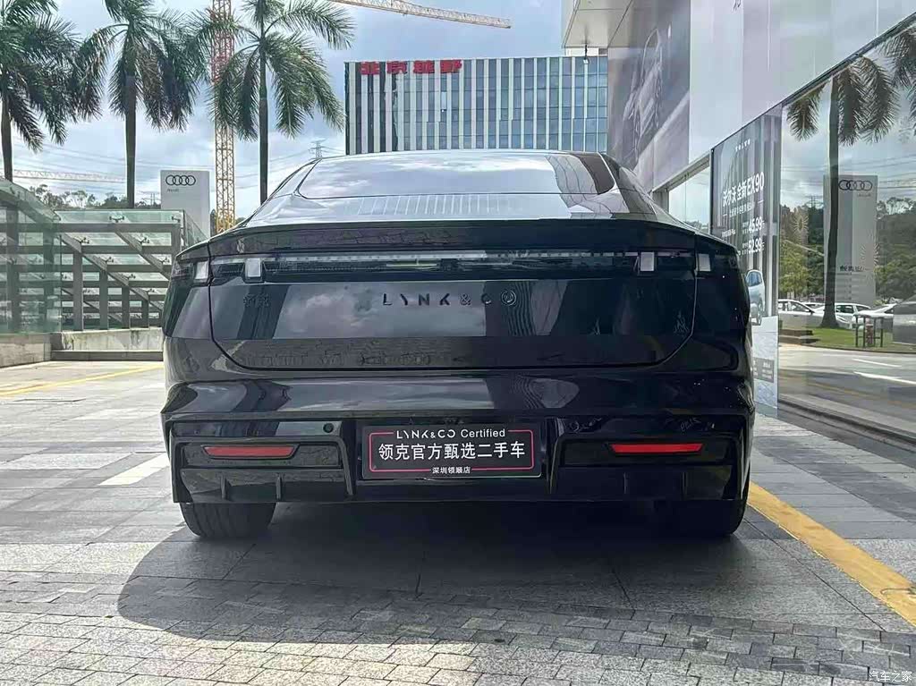 2025 Lynk & Co 10 EM-P Facelift 120 AWD Ultra, фото 4, лот 10315798