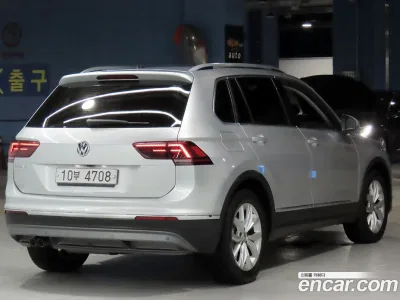 2018 Volkswagen Tiguan 2.0 TDI Premium, фото 2, лот 10224446
