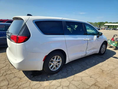 2026 CHRYSLER VOYAGER LX, фото 3, лот 10867197